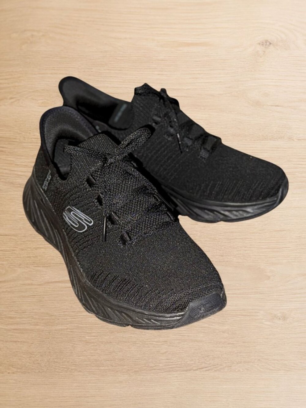 Skechers Hands Free Slip-Ins® Edgeride Athletic Sneakers Women’s Size 6.5